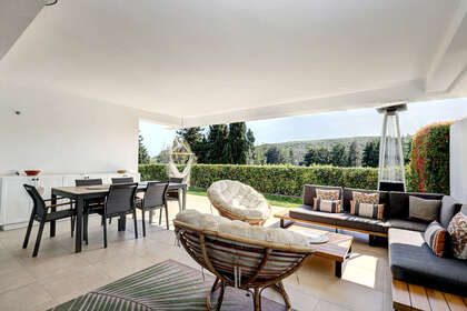 Апартаменты Продажа в Casares, Málaga. 