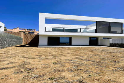 Дом Продажа в Riviera Del Sol, Marbella, Málaga. 