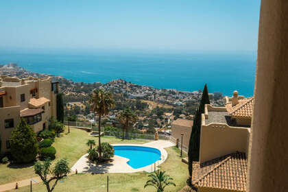 Апартаменты Продажа в Benalmádena, Málaga. 