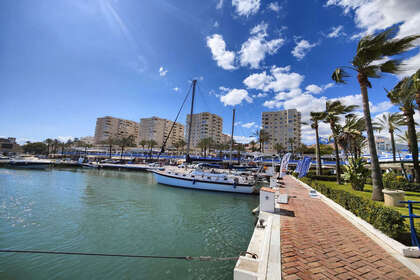 Апартаменты Продажа в Estepona, Málaga. 
