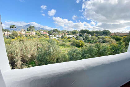Apartment for sale in Nueva andalucia, Málaga. 