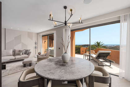 Apartment for sale in Nueva andalucia, Málaga. 
