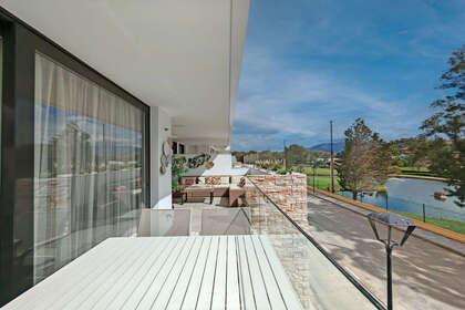 Apartment for sale in Cala Del Moral, La, Málaga. 