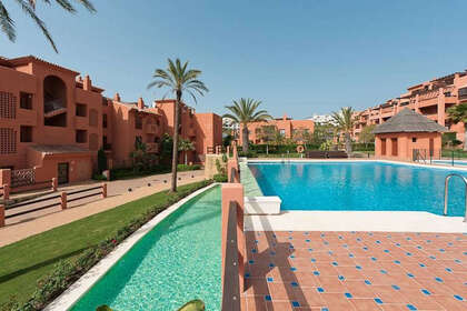 Apartment for sale in Benahavís, Málaga. 