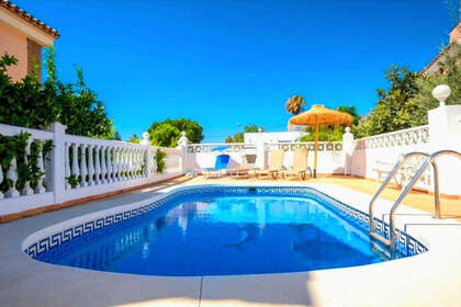 Cluster house for sale in Churriana, Málaga. 