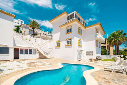 Cluster house for sale in Benalmádena, Málaga. 