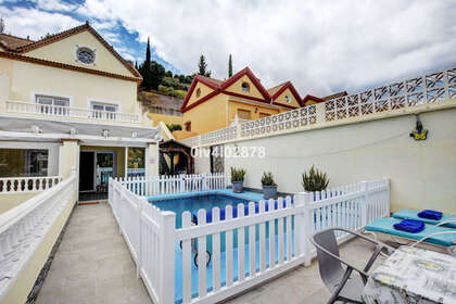 House for sale in Benalmádena, Málaga. 