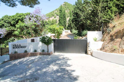 Cluster house for sale in Mijas, Málaga. 