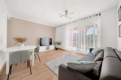 Apartment for sale in Torrequebrada, Benalmádena, Málaga. 