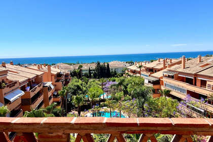 Apartment for sale in Puerto Banús, Marbella, Málaga. 