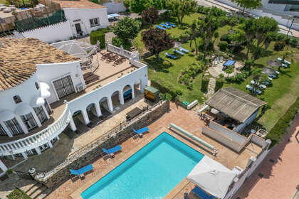 Cluster house for sale in Estepona, Málaga. 