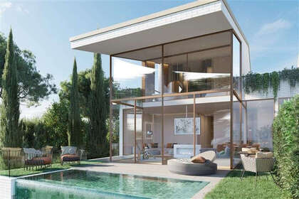Cluster house for sale in Fuengirola, Málaga. 