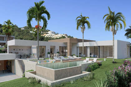 Cluster house for sale in Marbella, Málaga. 