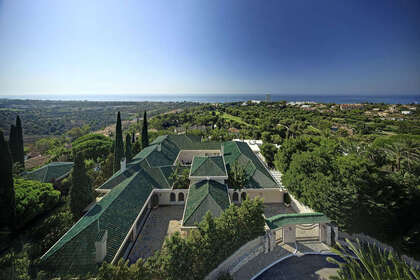 Cluster house for sale in Río Real, Marbella, Málaga. 