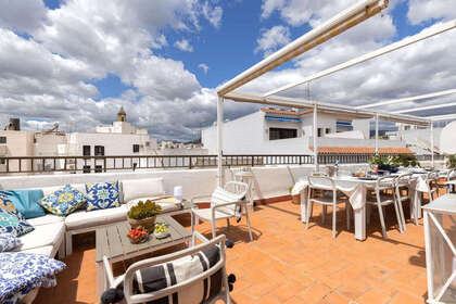 Penthouse for sale in Estepona, Málaga. 
