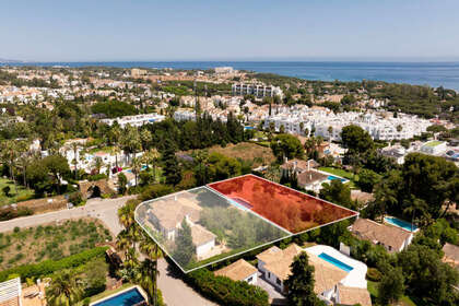 Plot for sale in El Paraiso, Estepona, Málaga. 