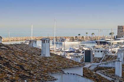 Penthouse for sale in Puerto Banús, Málaga. 