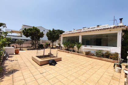 Cluster house for sale in Benalmádena, Málaga. 