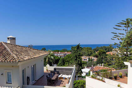 Ático venta en Puerto de Cabopino, Marbella, Málaga. 
