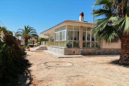 Cluster house for sale in San Javier, Murcia. 