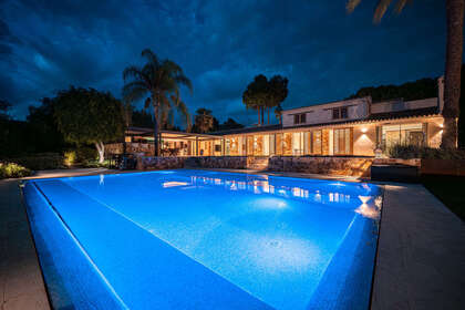 Cluster house for sale in Río Real, Marbella, Málaga. 