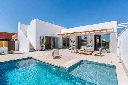 Cluster house for sale in Benijófar, Alicante. 