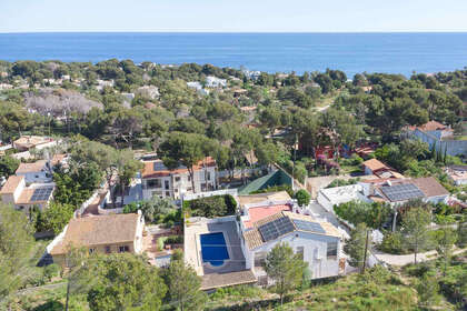 Cluster house for sale in Dénia, Alicante. 
