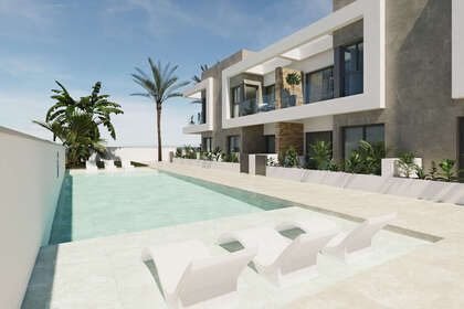 Apartment for sale in Pilar de la Horadada, Alicante. 