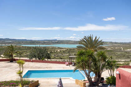 Cluster house for sale in San Miguel de Salinas, Alicante. 