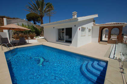 Cluster house for sale in Cerros Del Lago, Marbella, Málaga. 
