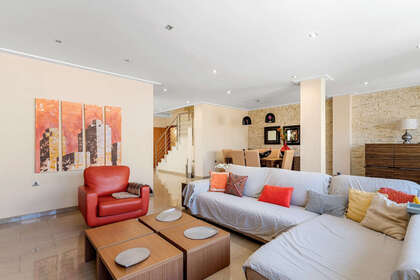 House for sale in Guardamar del Segura, Alicante. 