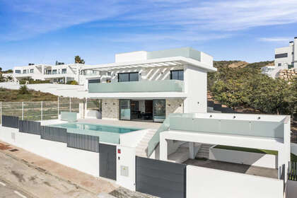 Cluster house for sale in Cala Del Moral, La, Málaga. 