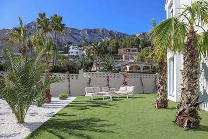 Apartment for sale in Dénia, Alicante. 