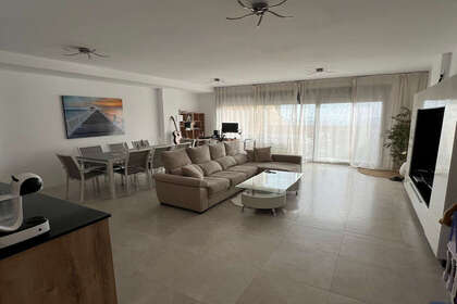 Apartment for sale in Finestrat, Alicante. 