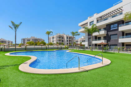 Apartment for sale in Villamartín, Alicante. 