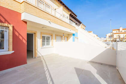 Apartment for sale in Torre de la Horadada, Alicante. 