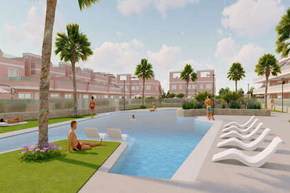 Cluster house for sale in Pilar de la Horadada, Alicante. 