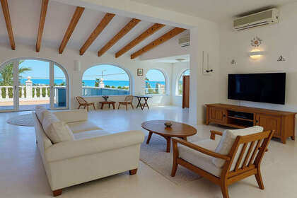Cluster house for sale in Dénia, Alicante. 