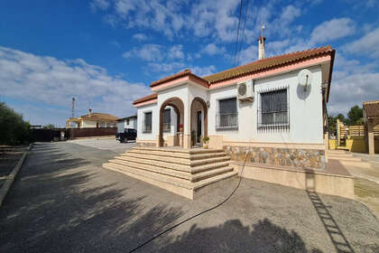 Cluster house for sale in La Matanza, Orihuela, Alicante. 