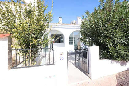Cluster house for sale in Benijófar, Alicante. 