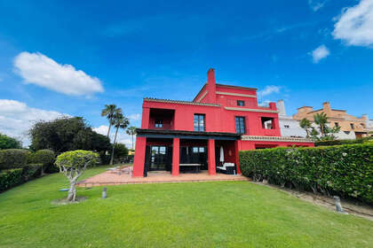 House for sale in Sotogrande, Cádiz. 