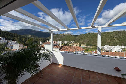 Penthouse for sale in Benahavís, Málaga. 