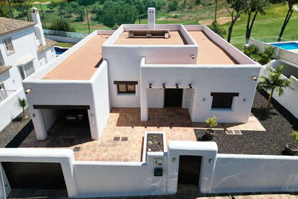 Cluster house for sale in La Cala Golf, Mijas, Málaga. 