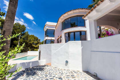 Cluster house for sale in Benissa, Alicante. 