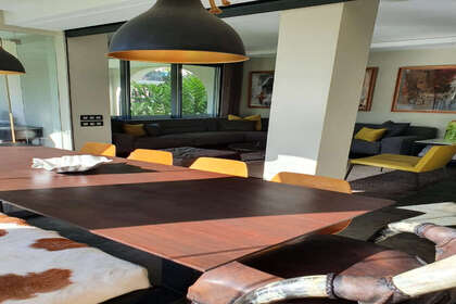 Apartment for sale in Puerto Banús, Málaga. 