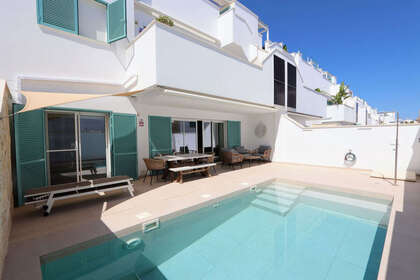 Apartment for sale in Torre de la Horadada, Alicante. 
