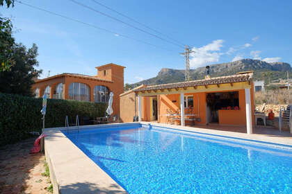 Cluster house for sale in Calpe/Calp, Alicante. 