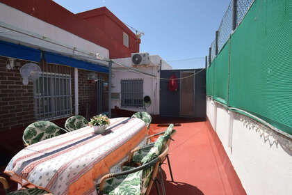 Penthouse for sale in Guardamar del Segura, Alicante. 