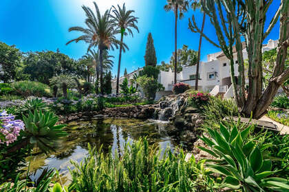 Apartment for sale in Puerto Banús, Málaga. 