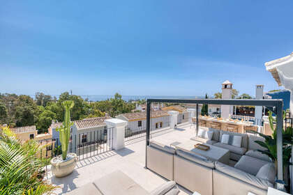 House for sale in Puerto Banús, Marbella, Málaga. 
